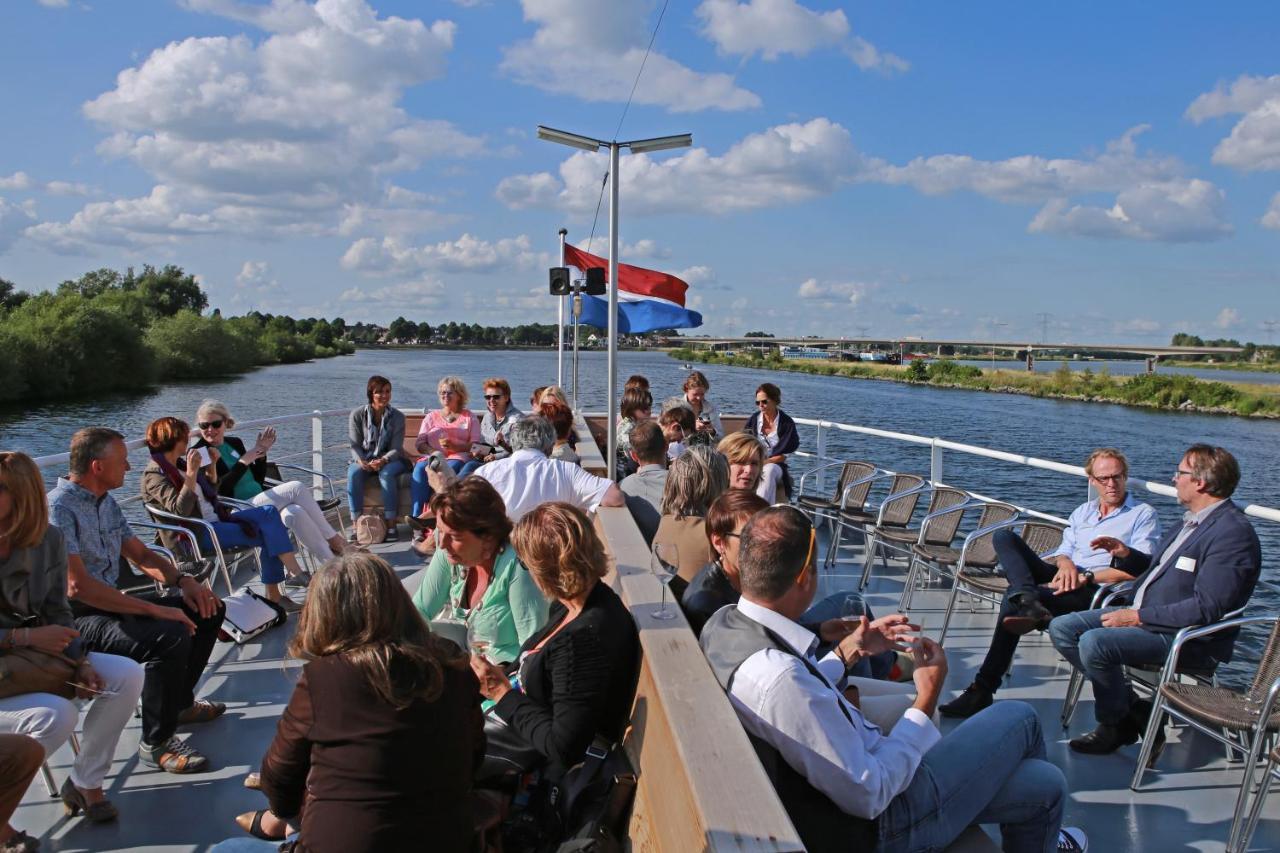Gastenverblijf 'T Smedenhuys Maasbracht Exteriör bild